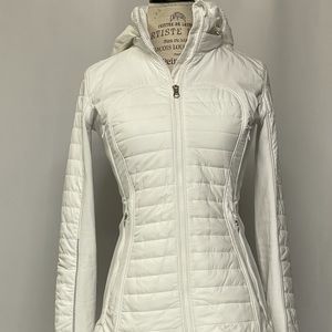 Lululemon white jacket size 6